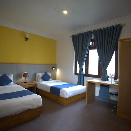 Gaurishankar Backpackers Hostel Покхара Экстерьер фото