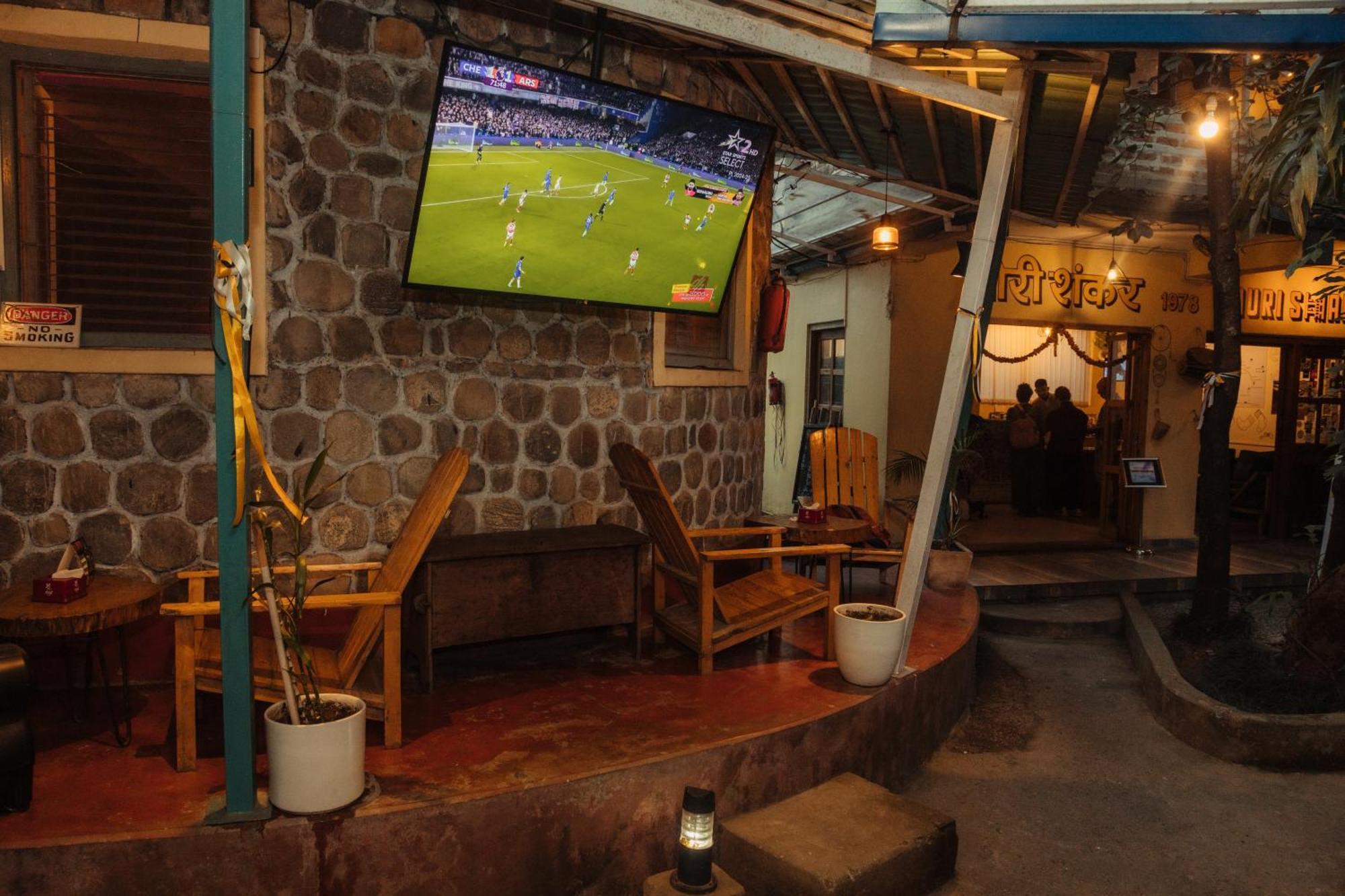 Gaurishankar Backpackers Hostel Покхара Экстерьер фото