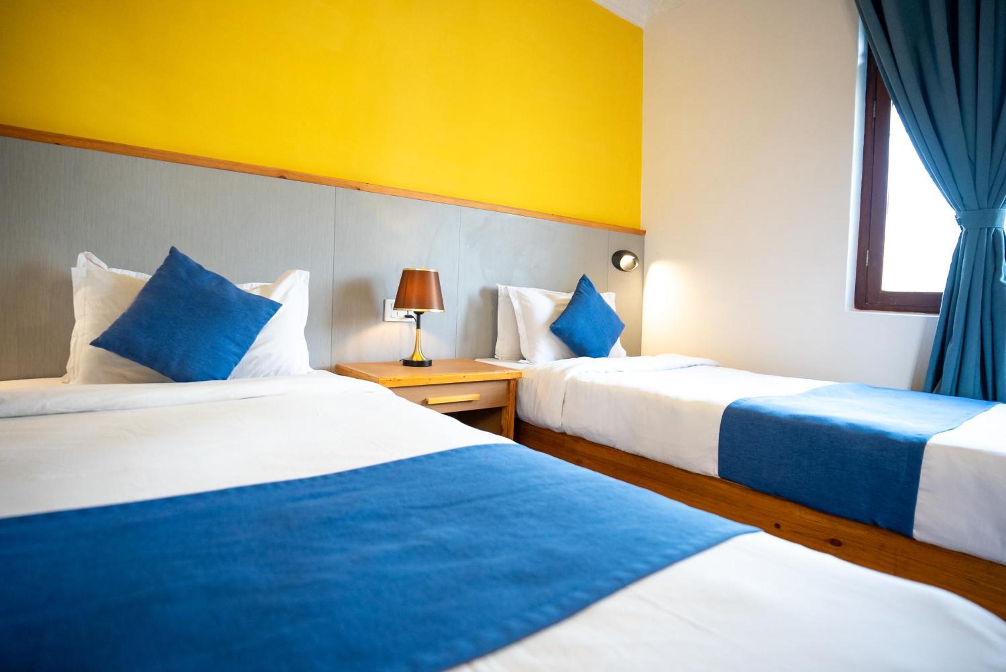 Gaurishankar Backpackers Hostel Покхара Экстерьер фото