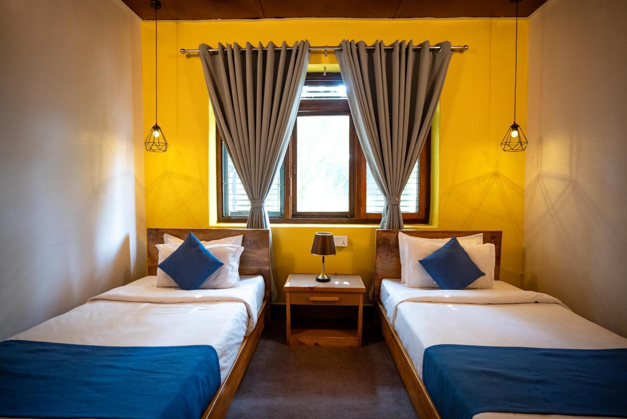 Gaurishankar Backpackers Hostel Покхара Экстерьер фото