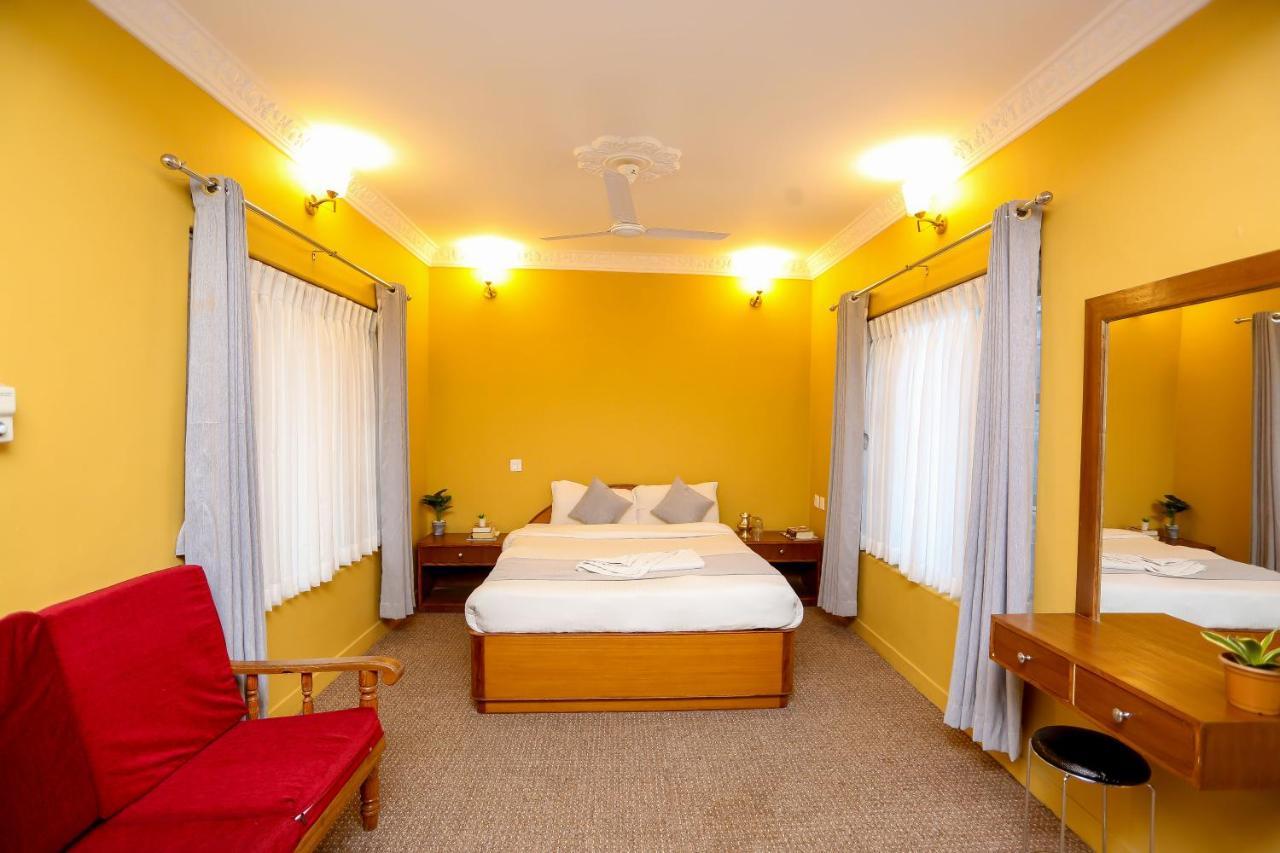 Gaurishankar Backpackers Hostel Покхара Экстерьер фото