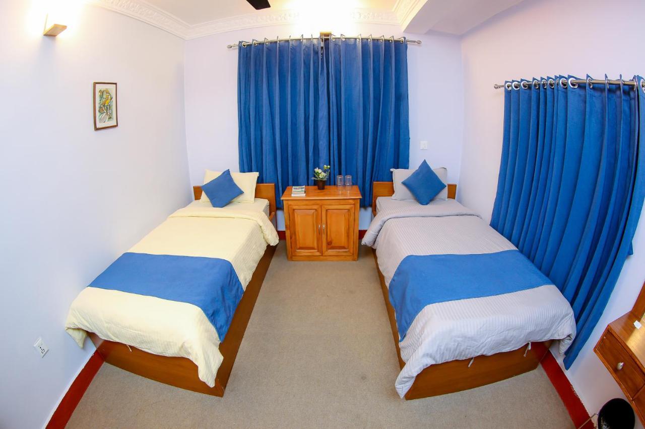 Gaurishankar Backpackers Hostel Покхара Экстерьер фото